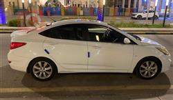 هیوندای ئەکسنت